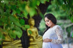 Ridma-and-Roshan-Pilapitiya-Pregnancy-Shoot-2