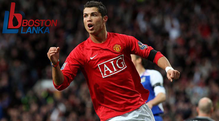 Manchester United's Cristiano Ronaldo celebrates scoring the second goal of the game.