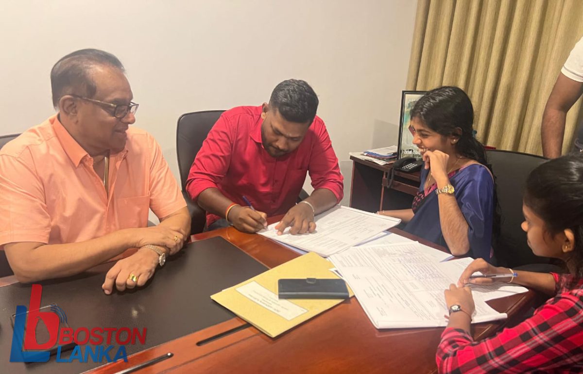 Sports Journalist and president of Professional Sport Journalists Association of Sri Lanka Karuppiah Ramakrishnan has officially signed his nomination papers to contest the upcoming General Elections from the Nuwara Eliya District.