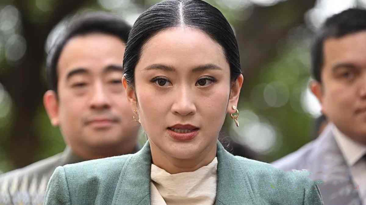 තායි අගමැතිවරියගේ සේවය අත්හිටුවයි