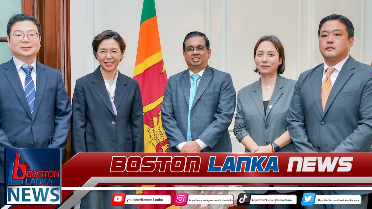 කොරියානු තානාපතිනිය ජනපති ලේකම් හමුවෙයි…..