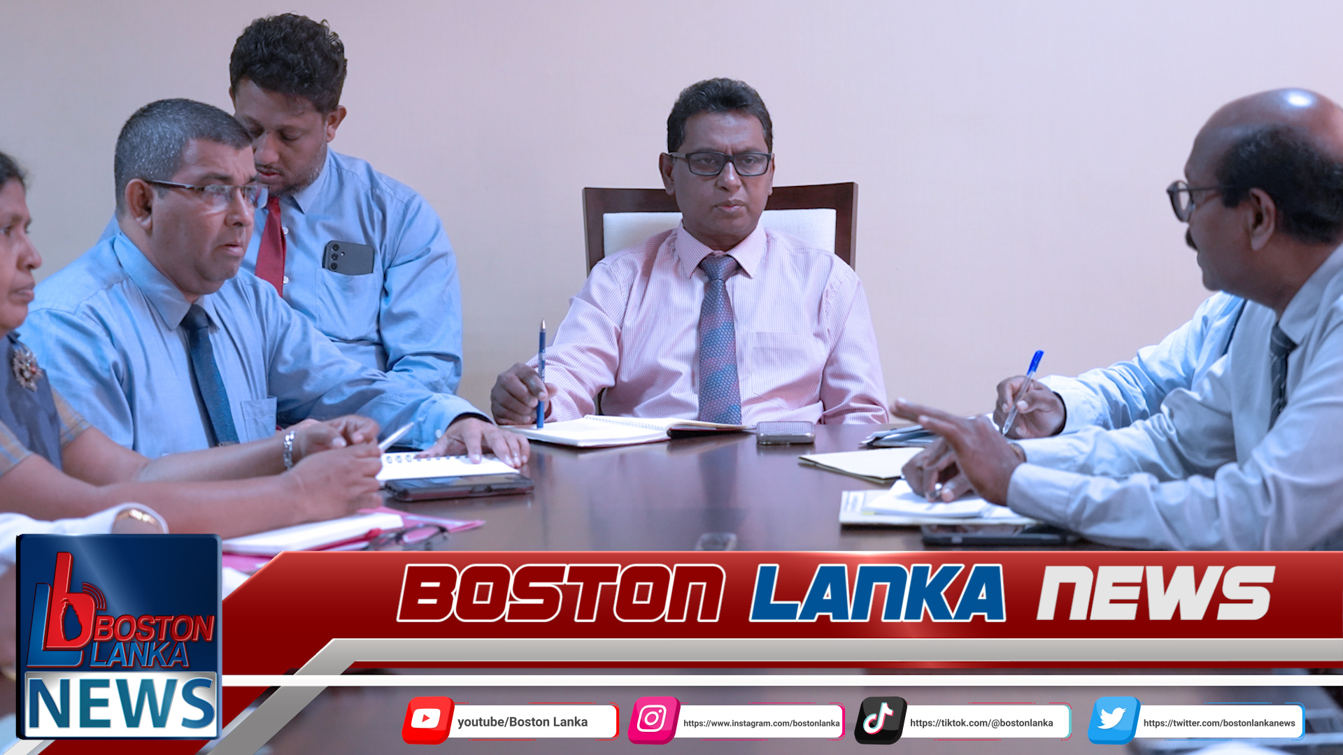 News Iamges.00_00_01_22.Still1070