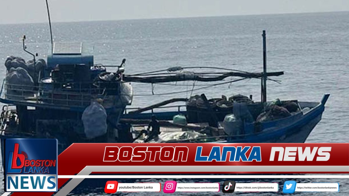 බේරුවල මුහුදේදී නාවික හමුදා භාරයට ගත් ධීවර බෝට්ටුවේ කිලෝ 250කට අධික කොකේන්….