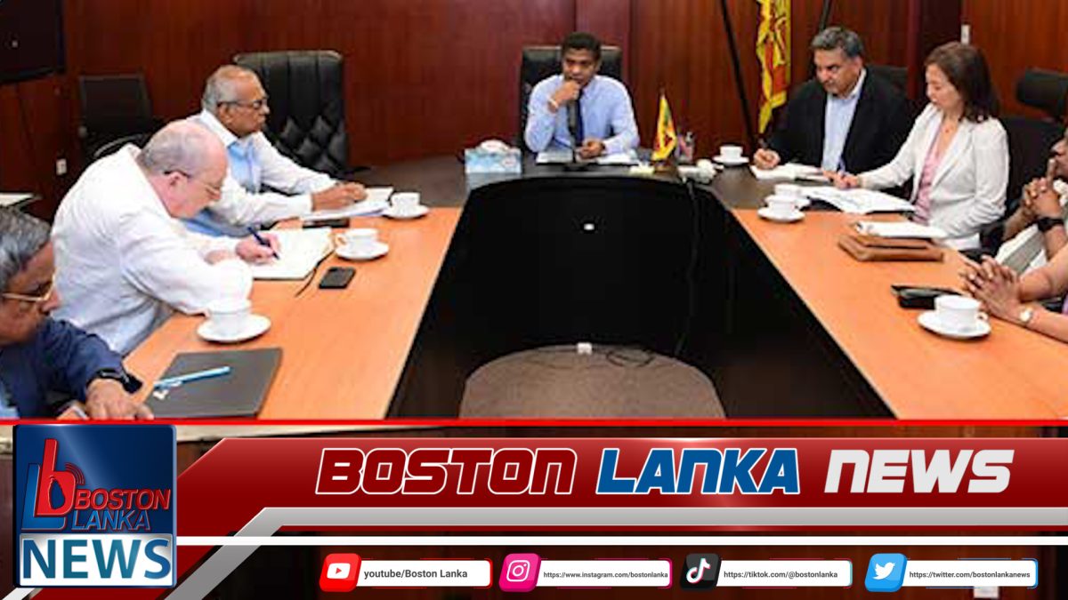 සෞඛ්‍ය ඇමති WHO විශේෂඥයින් සමඟ සාකච්ඡාවක…..