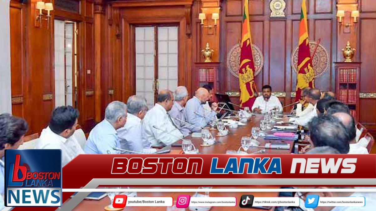 ඇඟලුම් ක්ෂේත්‍රයේ ව්‍යාපාරිකයන් සහ ජනපති අතර හමුවක්……